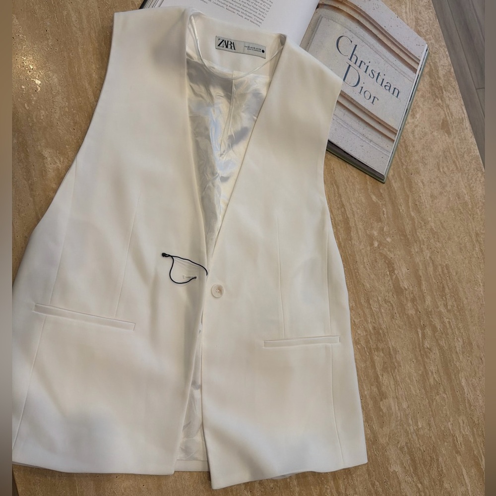 Zara Ivory Sleeveless Vest